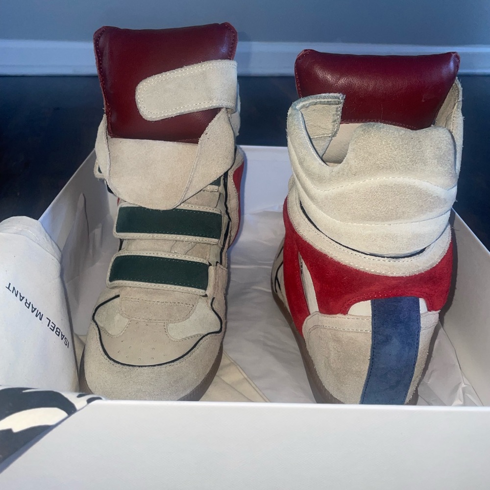 Isabel Marant Etoile 
High-Top Sneakers